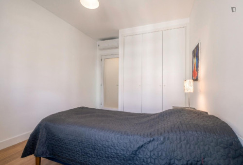 Shining 3 Bedroom Apartment with a balcony close to  - Gallery - 4