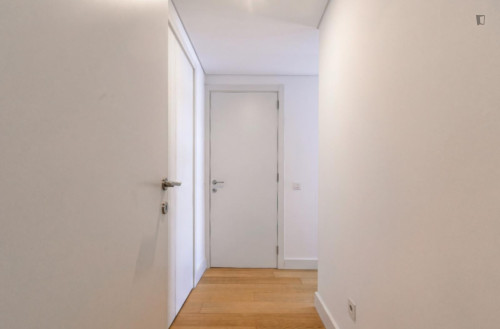 Shining 3 Bedroom Apartment with a balcony close to  - Gallery - 15