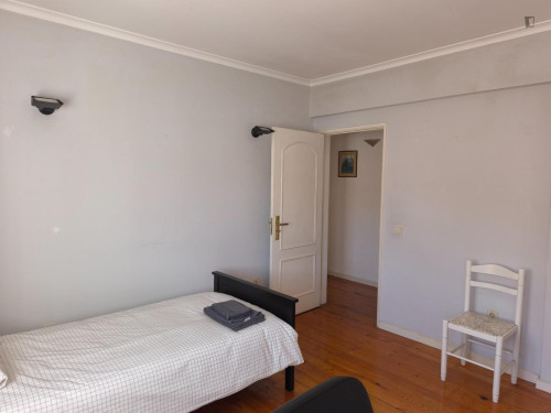 Unique Single Bedroom close to NOVA School of Science and Technology - Gallery - 5