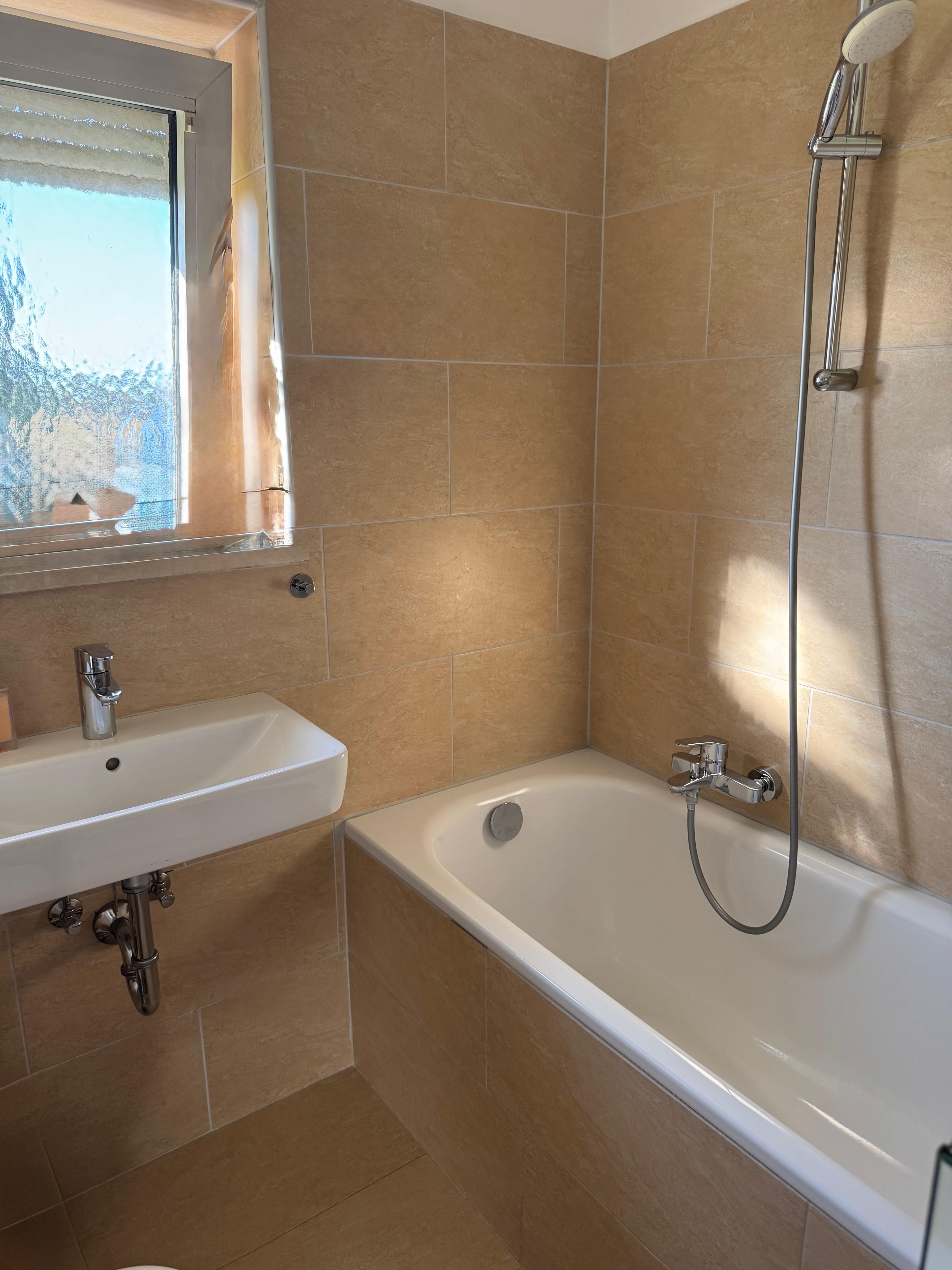 Furnished House With Large Garden In Frankfurter Berg - 5