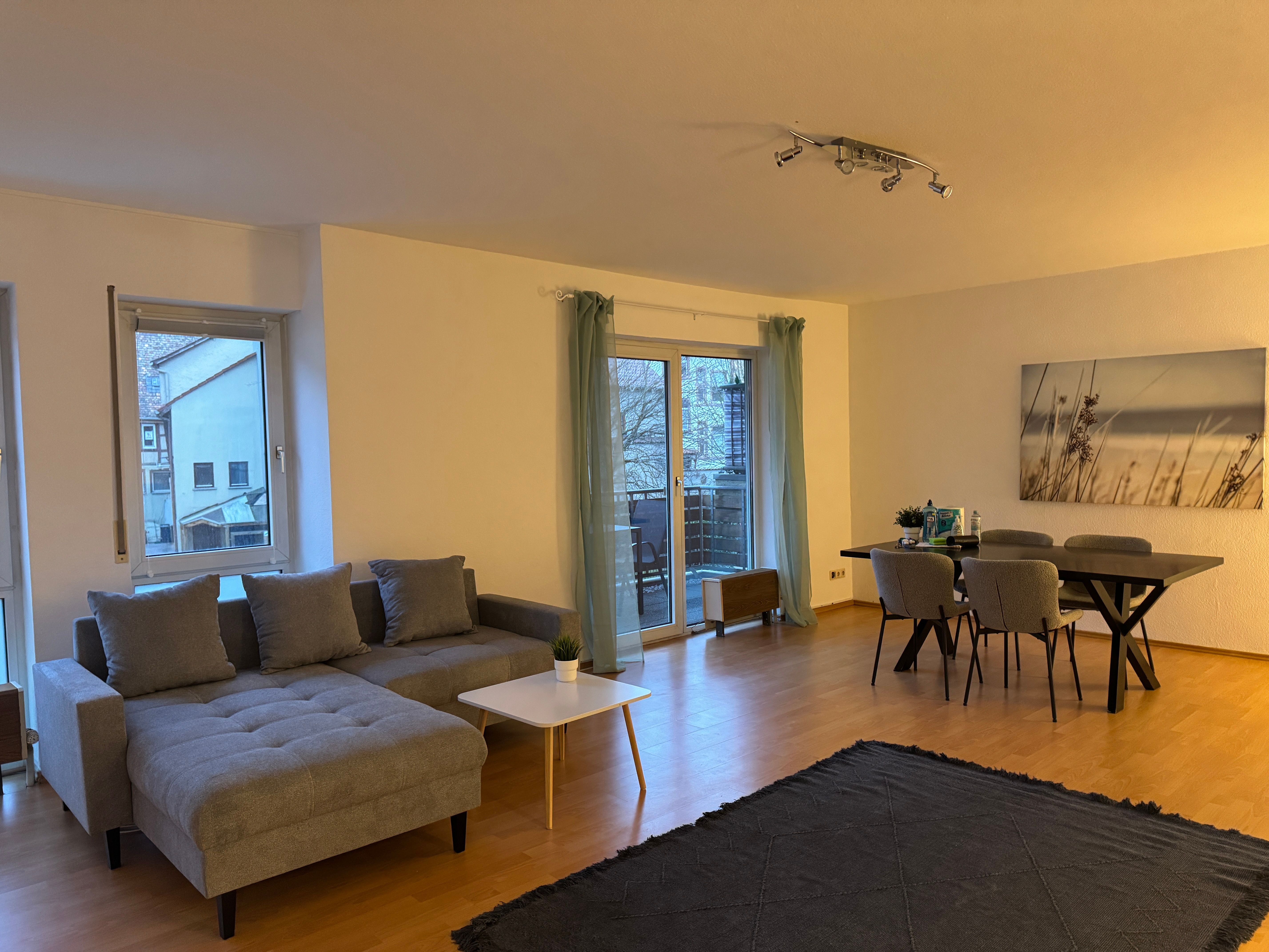 Spacious 2-Room Apartment With Parking Space And 2 Balconies In Alzey - 10
