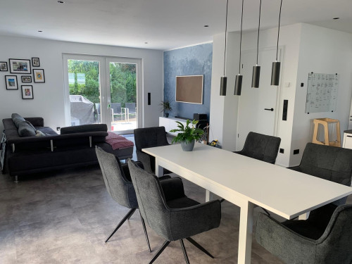 Modern detached house with terrace - Gallery - 14