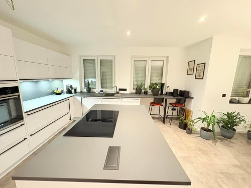 Modern detached house with terrace - Gallery - 16