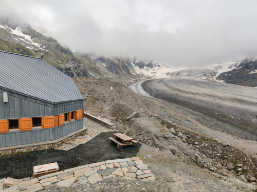 Bourg Home - Gallery - 36