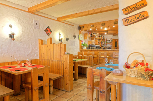 Bourg Home - Gallery - 60