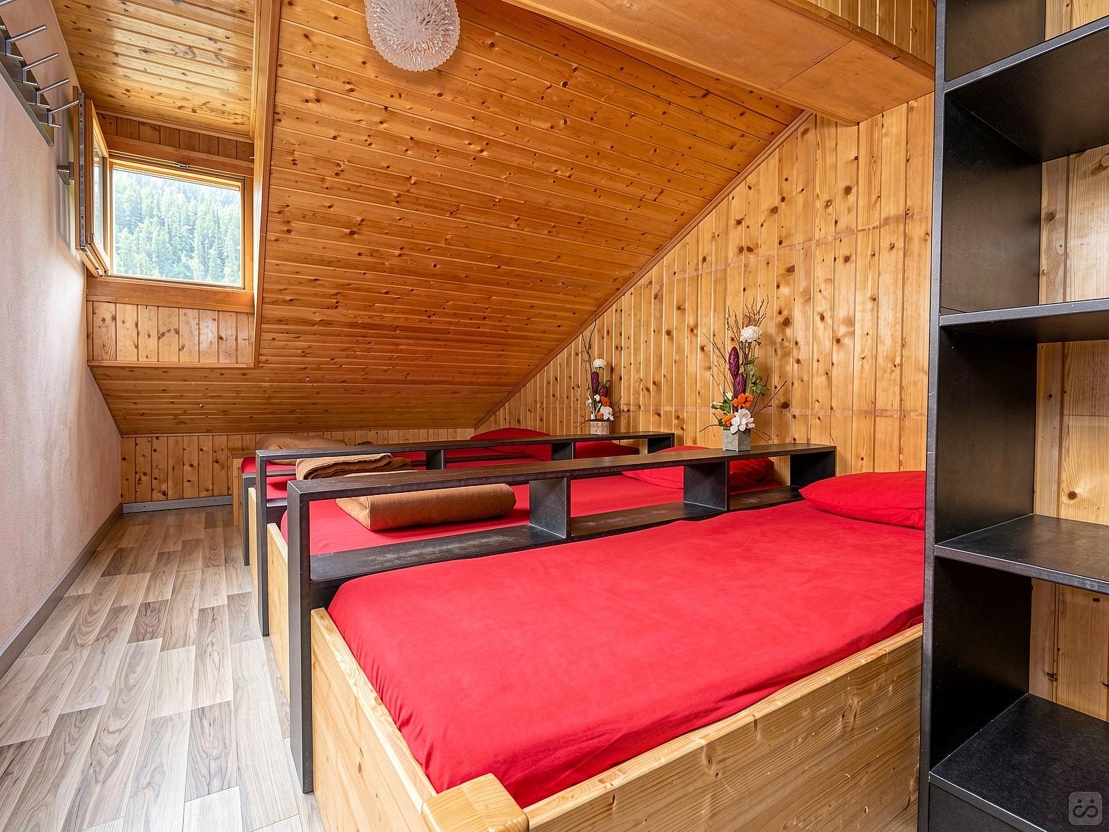 Bed In A 4-Bed Room (females Only) - 6