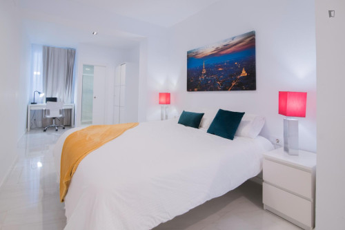 Spacios and inviting studio in Natzaret - Gallery - 7