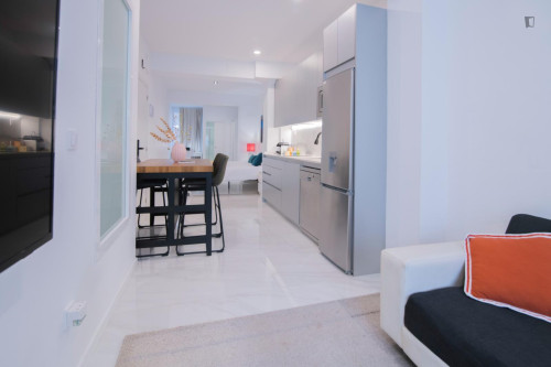 Spacios and inviting studio in Natzaret - Gallery - 17