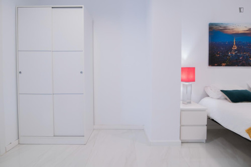 Spacios and inviting studio in Natzaret - Gallery - 12
