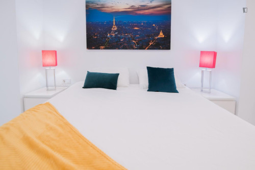 Spacios and inviting studio in Natzaret - Gallery - 8