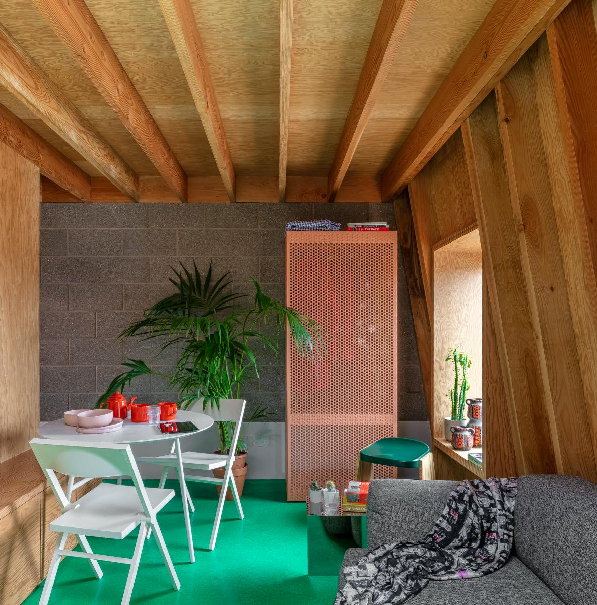  CIty Studio - Roof Level  -  Unique Modern Studio w/ Coworking + Terrace  - Gallery -  24