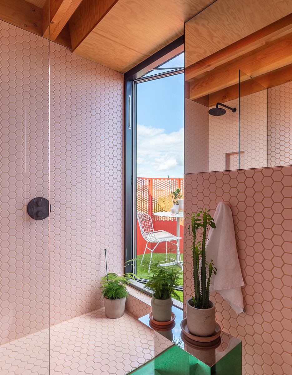  CIty Studio - Roof Level  -  Unique Modern Studio w/ Coworking + Terrace  - Gallery -  32