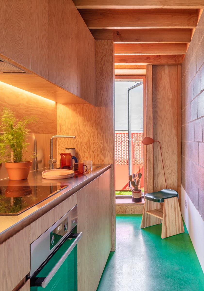  CIty Studio - Roof Level  -  Unique Modern Studio w/ Coworking + Terrace  - Gallery -  26