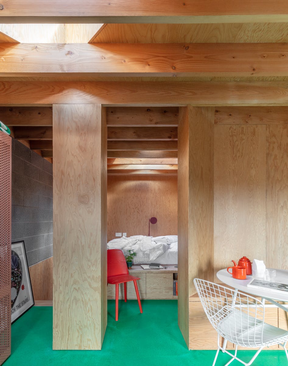  CIty Studio - Roof Level  -  Unique Modern Studio w/ Coworking + Terrace  - Gallery -  12