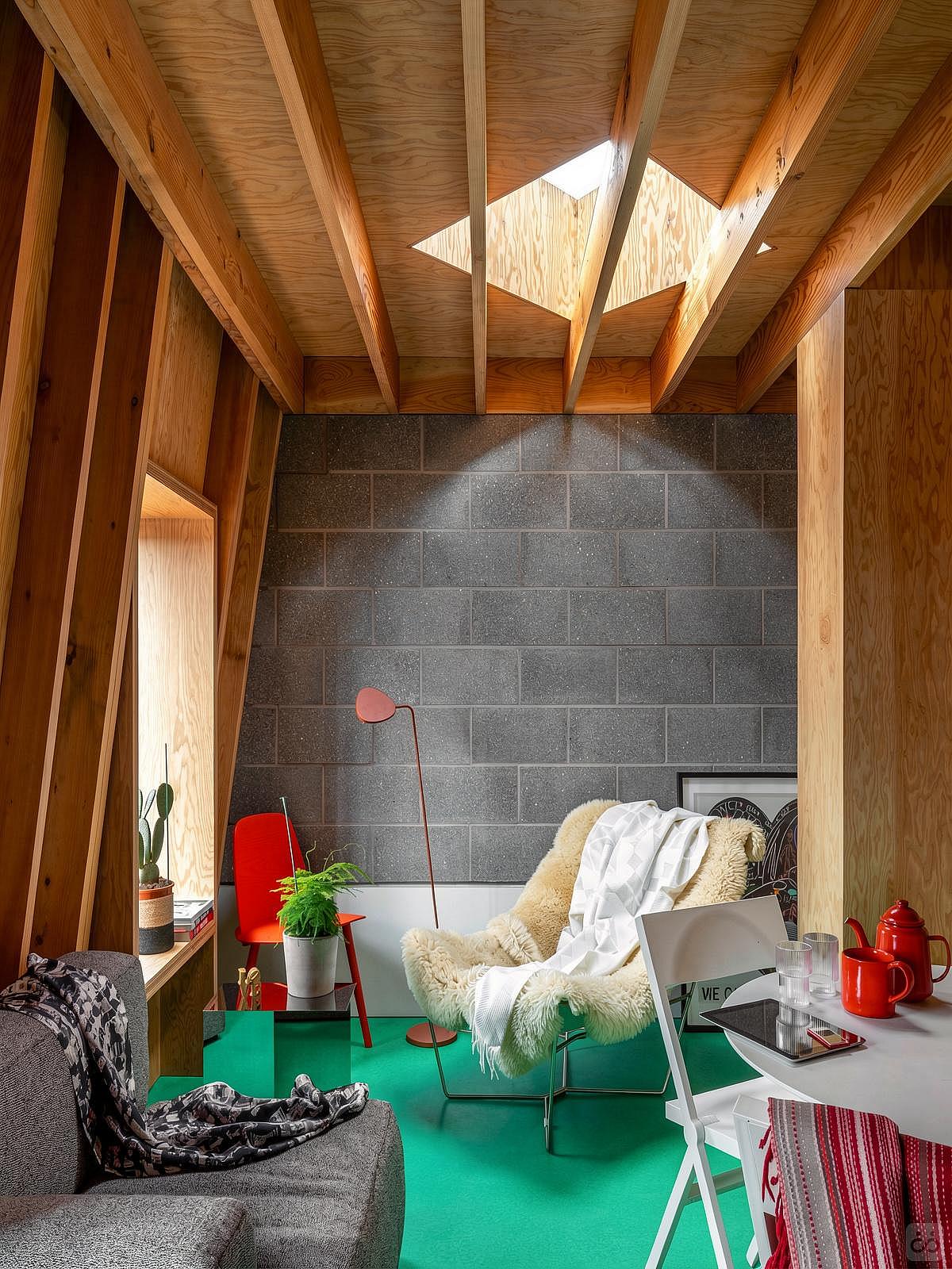  CIty Studio - Roof Level  -  Unique Modern Studio w/ Coworking + Terrace  - Gallery -  37