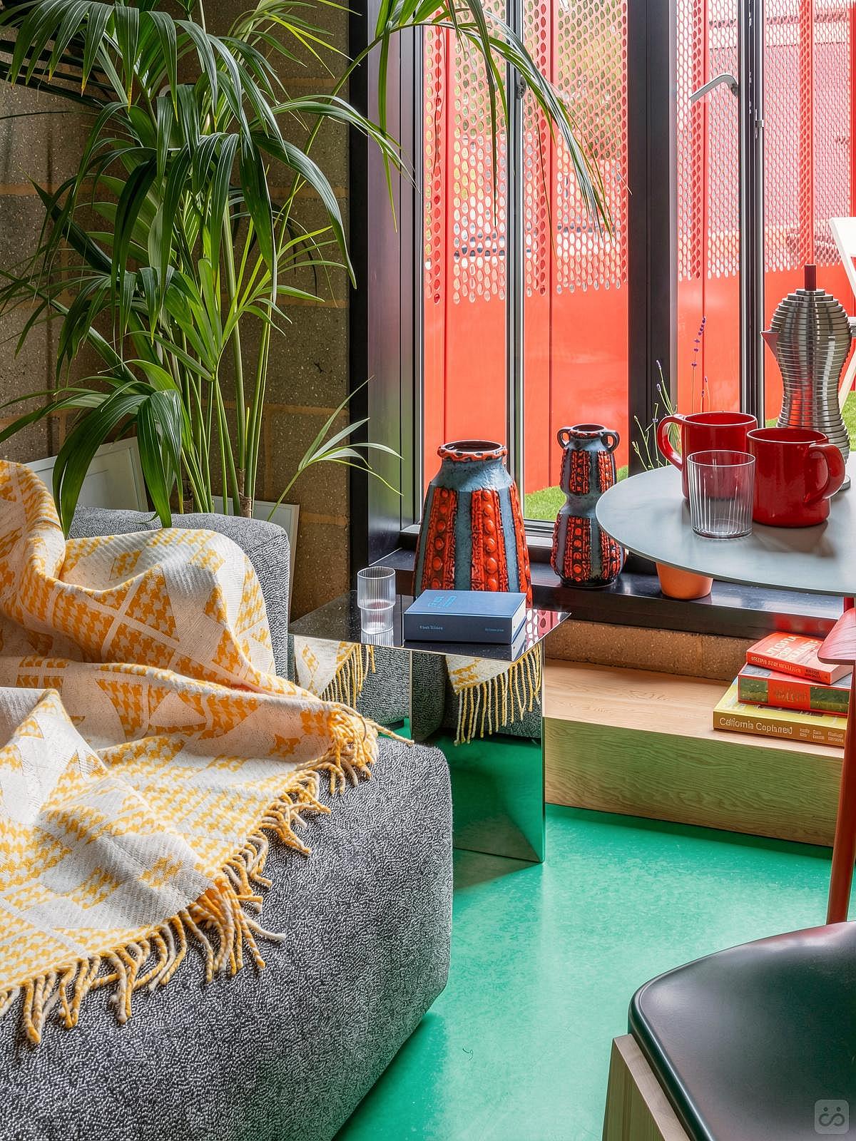  City Apartment  -  Unique Modern Studio w/ Coworking + Terrace  - Gallery -  24