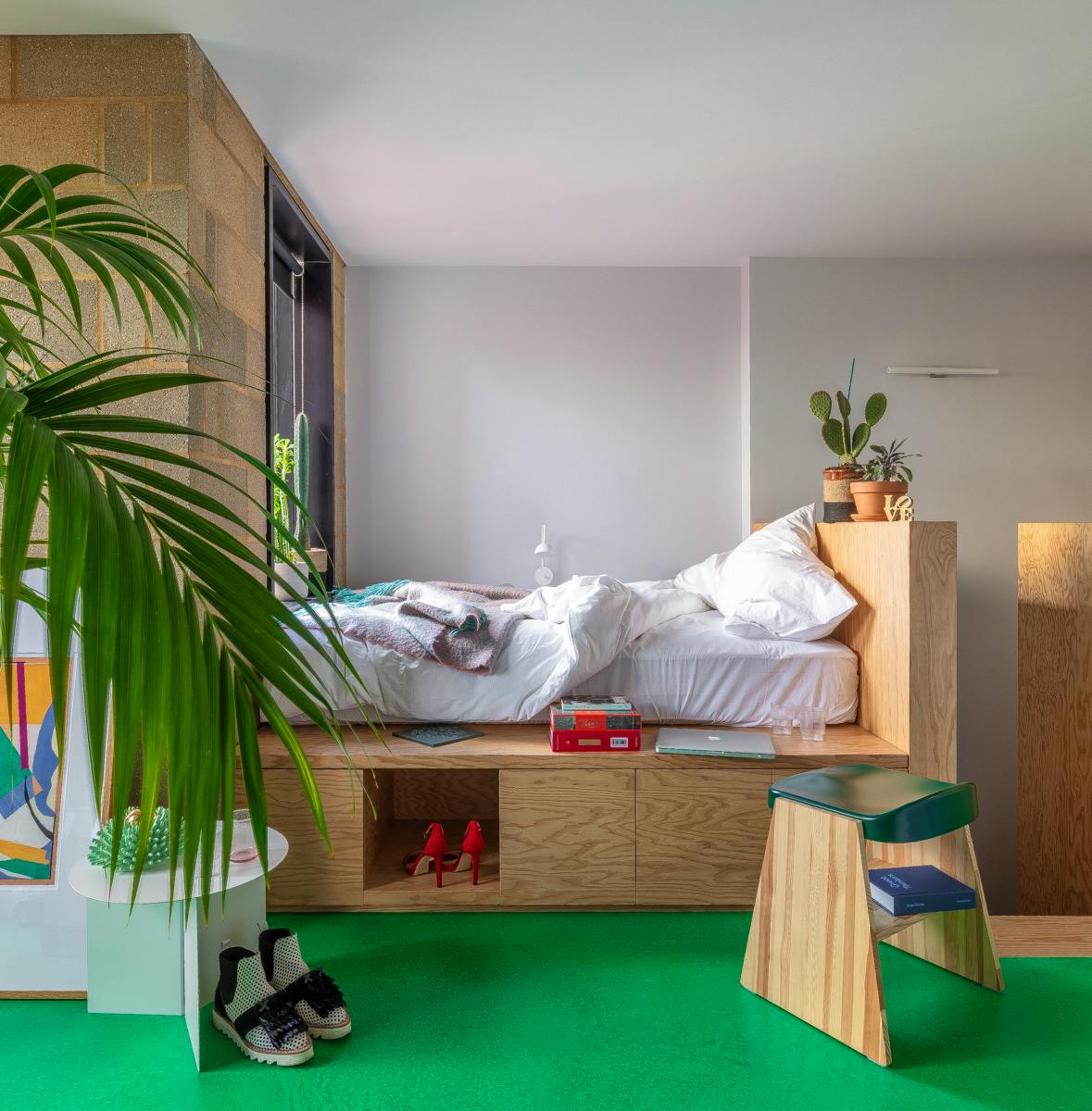  City Apartment  -  Unique Modern Studio w/ Coworking + Terrace  - Gallery -  11