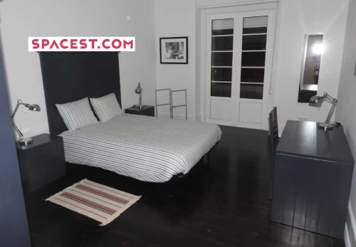 Magnificent Room with Private Balcony in Saldanha - VH IV - R1