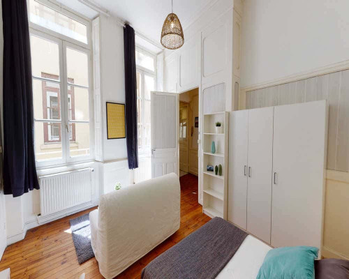 Chambre dans le rue de la Poulaillerie