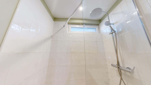 Room in Rue Xavier Dezeuze, Montpellier for 66 m² with 3 bedrooms - Gallery - 4