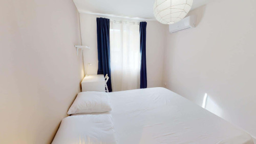 Room in Rue Xavier Dezeuze, Montpellier for 66 m² with 3 bedrooms