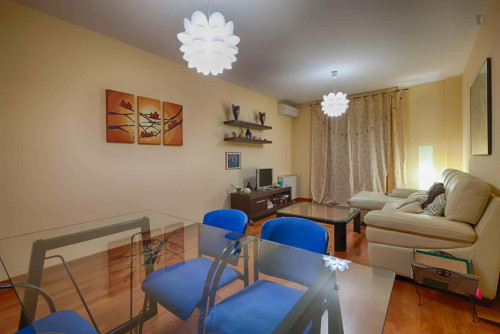 Apartment in Calle Lindero, La Zubia for 80 m² with 2 bedrooms