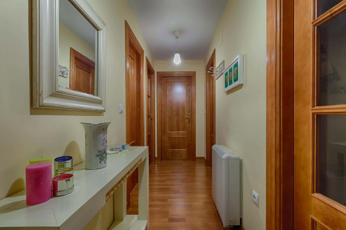 Apartment in Calle Lindero, La Zubia for 80 m² with 2 bedrooms