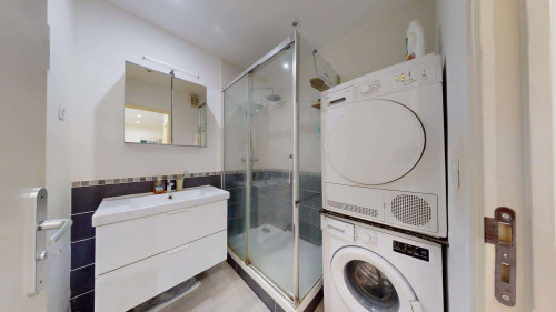 Room in Rue du Château de la Duchère, Lyon for 58 m² with 3 bedrooms - Gallery - 10