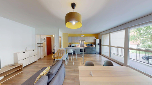 Room in Rue de Saint-Brieuc, Brest for 93 m² with 4 bedrooms