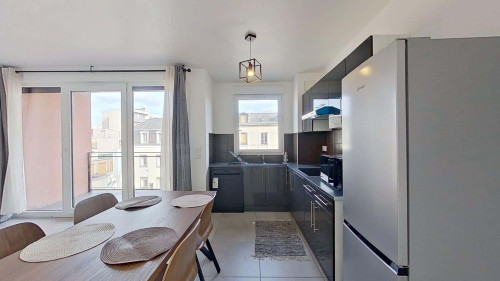 Room in Rue d'Elbeuf, Rouen for 78 m² with 3 bedrooms - Gallery - 8