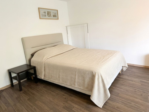Düsseltal: Beautiful 1.5 room apartment with terrace with view of the residential complex park Ready-to-live beautiful suite in Düsseldorf - Gallery - 18