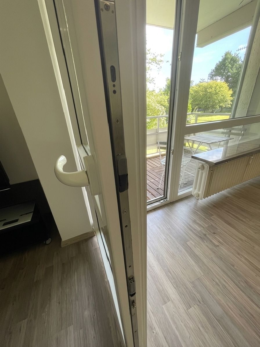 Düsseltal: Beautiful 1.5 Room Apartment With Terrace With View Of The Residential Complex Park Ready - 15
