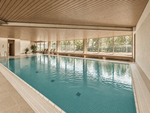 Above the treetops of Kronberg | 86 m² furnished | Pool, Sauna & Taunus view - Gallery - 6