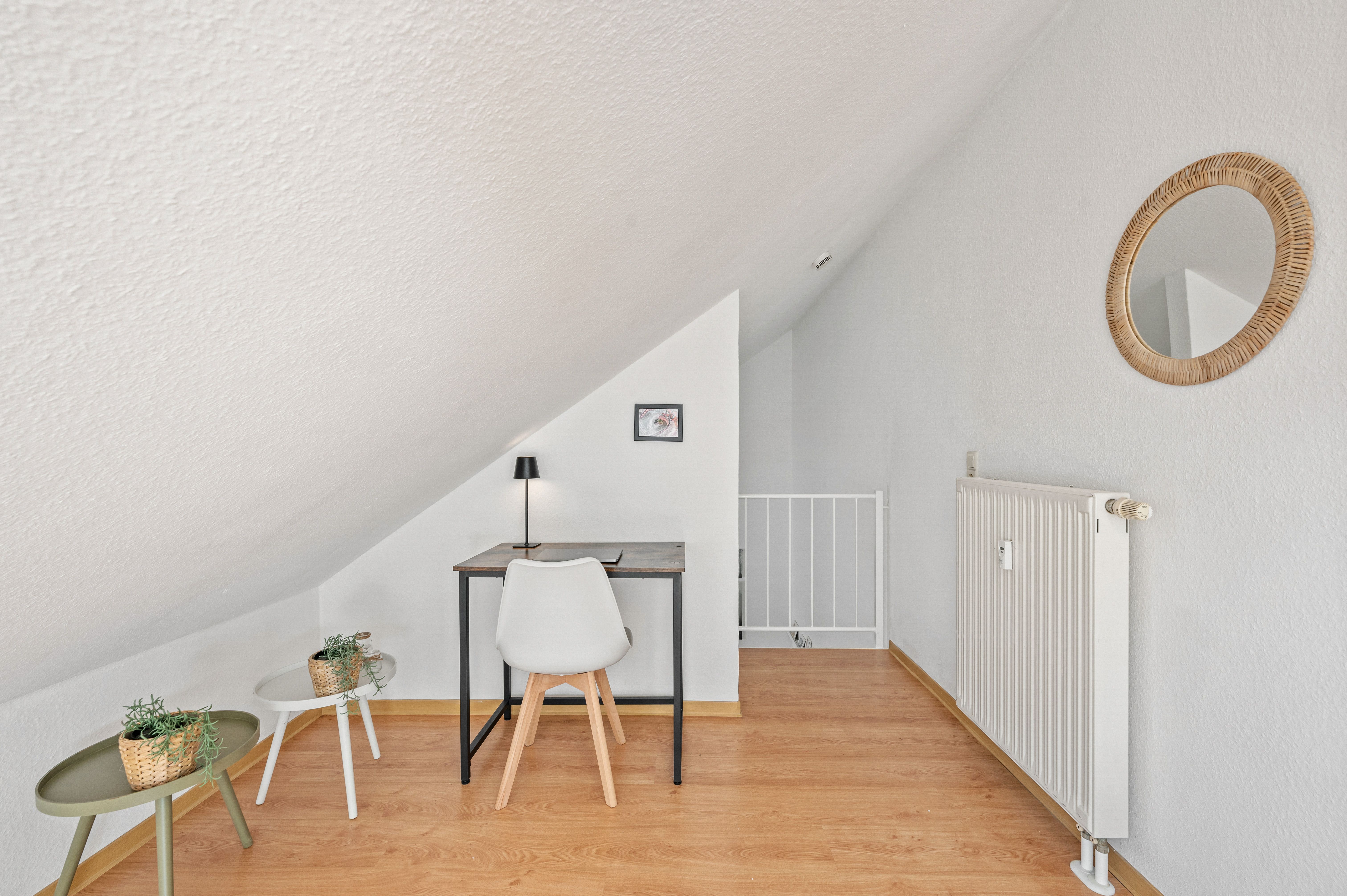 Beautiful And Bright 3 Room Flat In Bad Friefdrichshall - 1