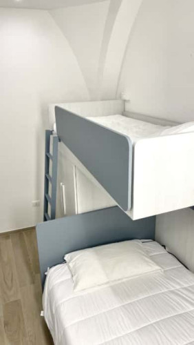 Via Tribuna - Room215 - Gallery - 9