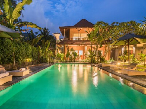 A Real Local Family Hotel - Gallery - 12