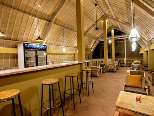 A Real Local Family Hotel - Gallery - 32