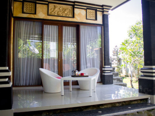 UmaLoca House