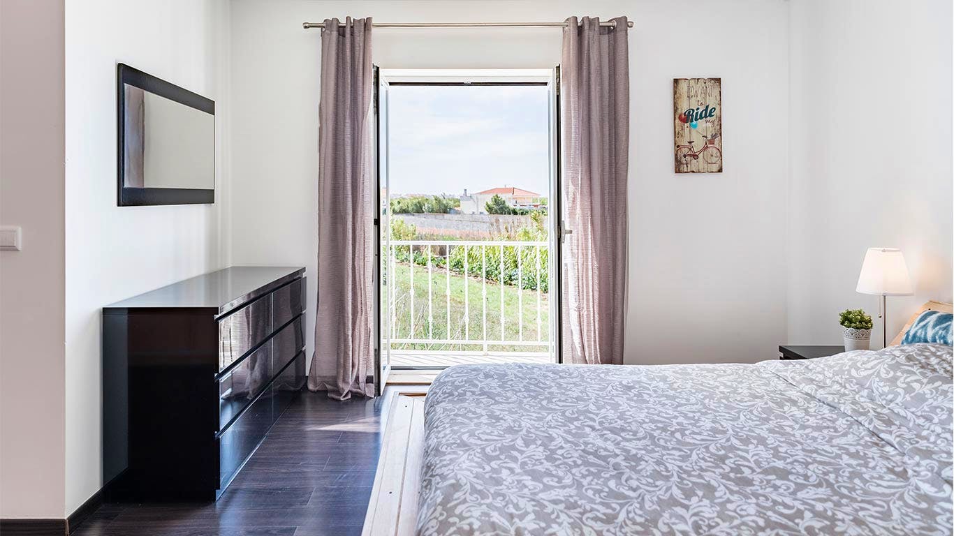  Room 4  -  Charming home near Ferrel Center  - Gallery -  18