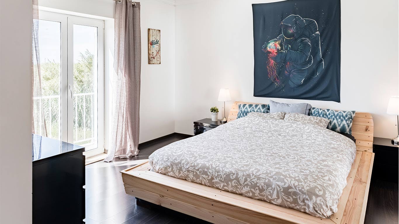  Room 4  -  Charming home near Ferrel Center  - Gallery -  20