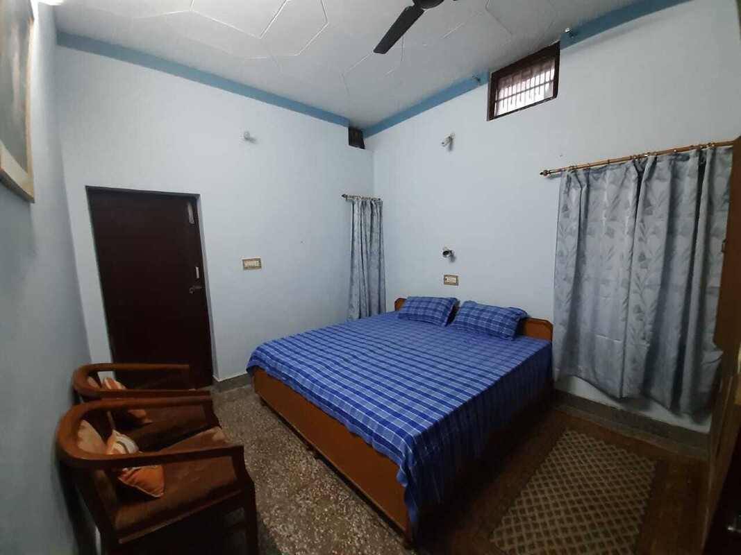 Room 2(Full Room) - 1