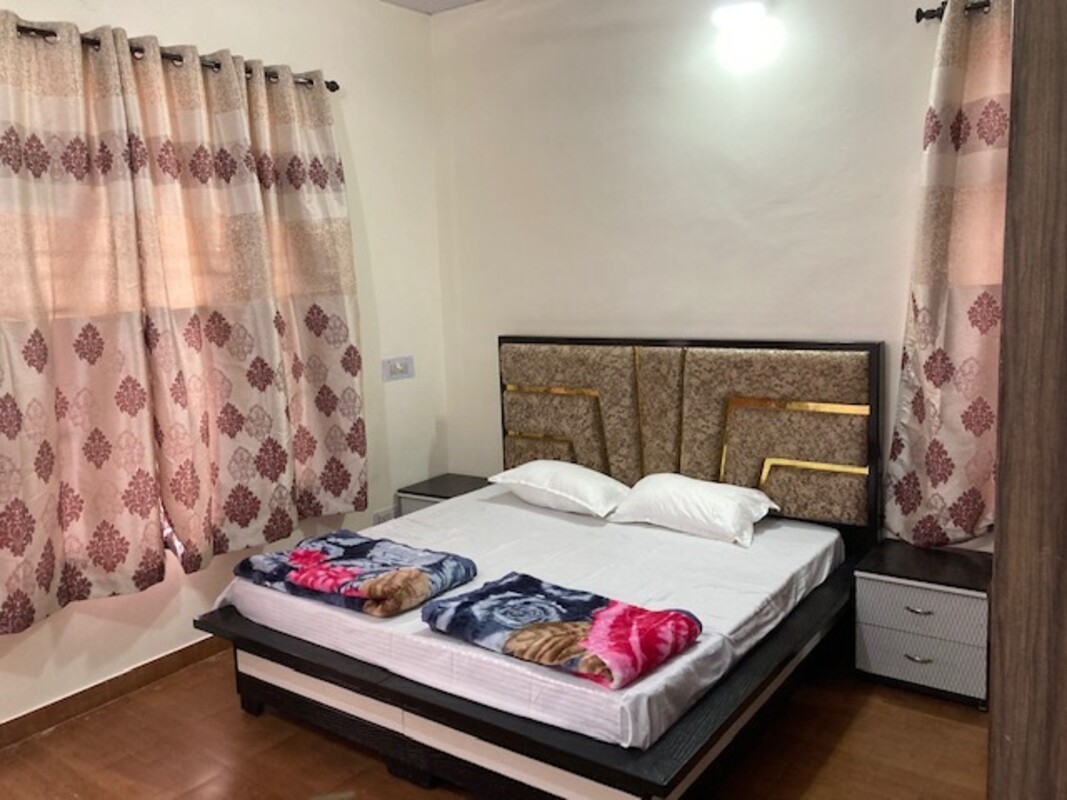 Room 1(Full Room) - 1