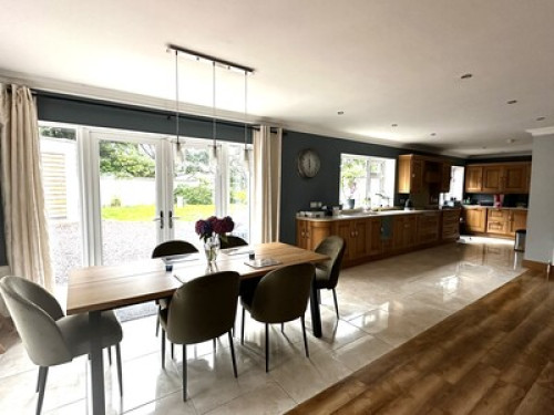 Comfortable home in quiet location
