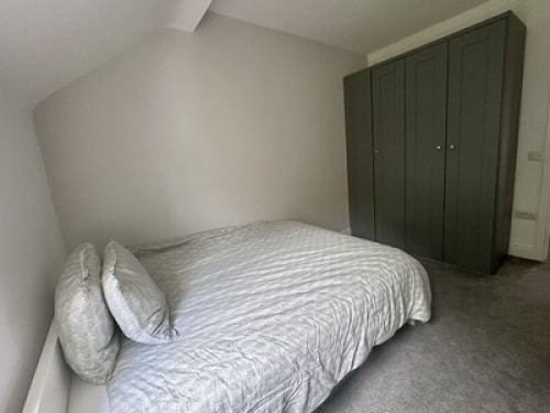 Comfortable home in quiet location