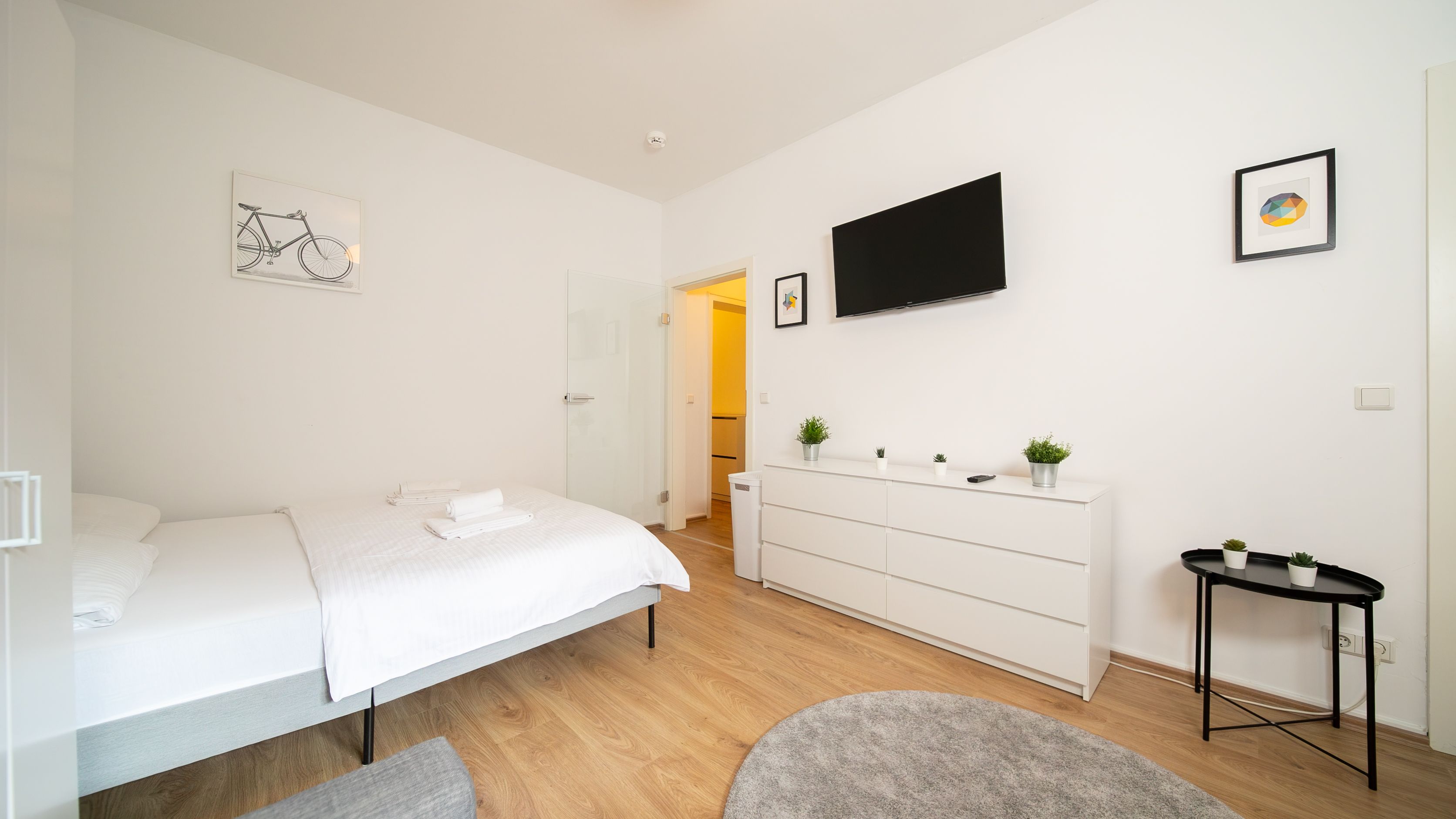 Central Apartment In A Prime Location With A Kitchen - 15