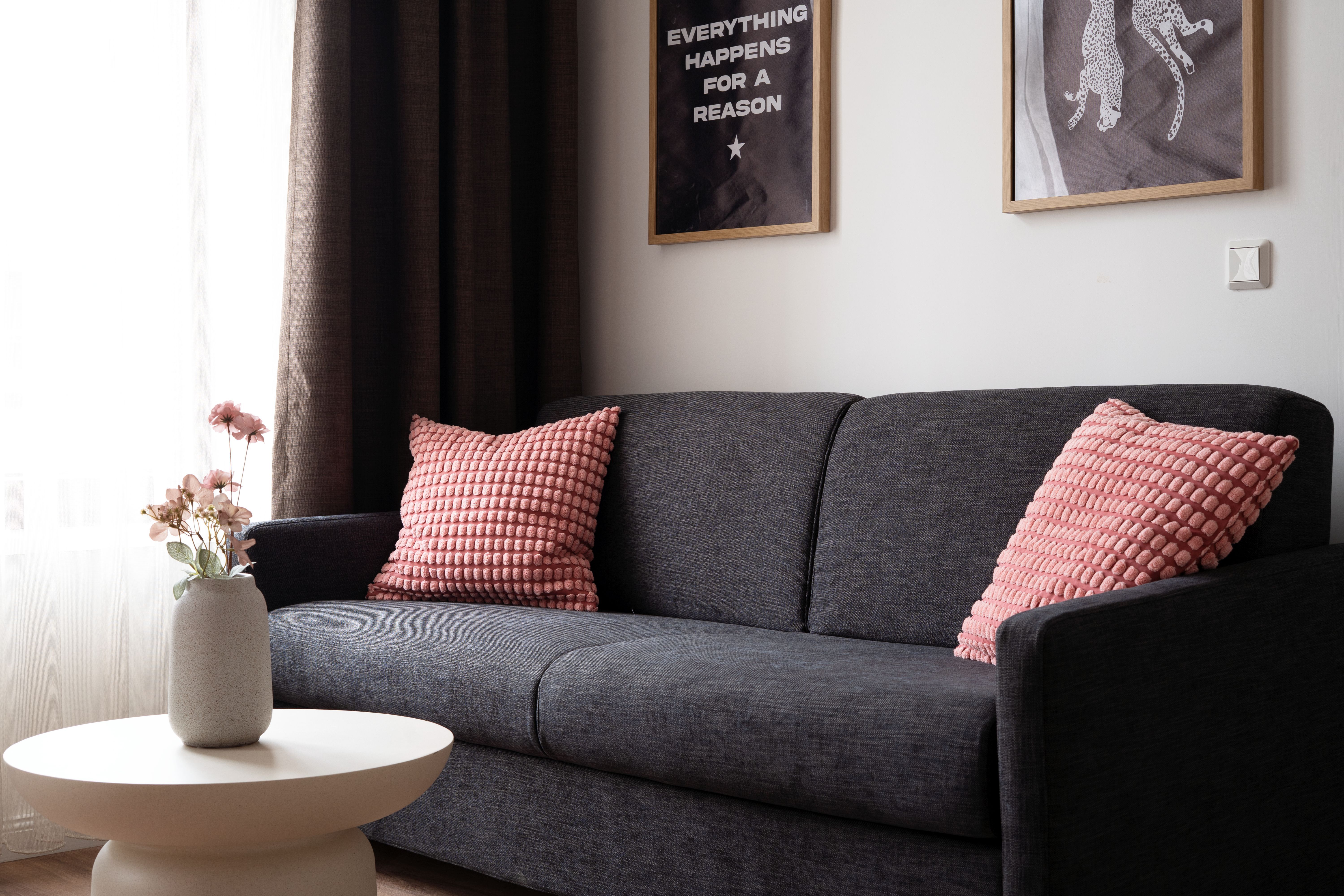 Deluxe Studio With Sofa | Kitchen | Home2share - 26