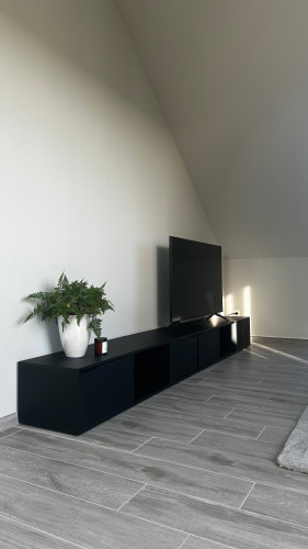 Stylish 2-Room Apartment | 90 m² | Dresden North | Parking & WiFi - Gallery - 3