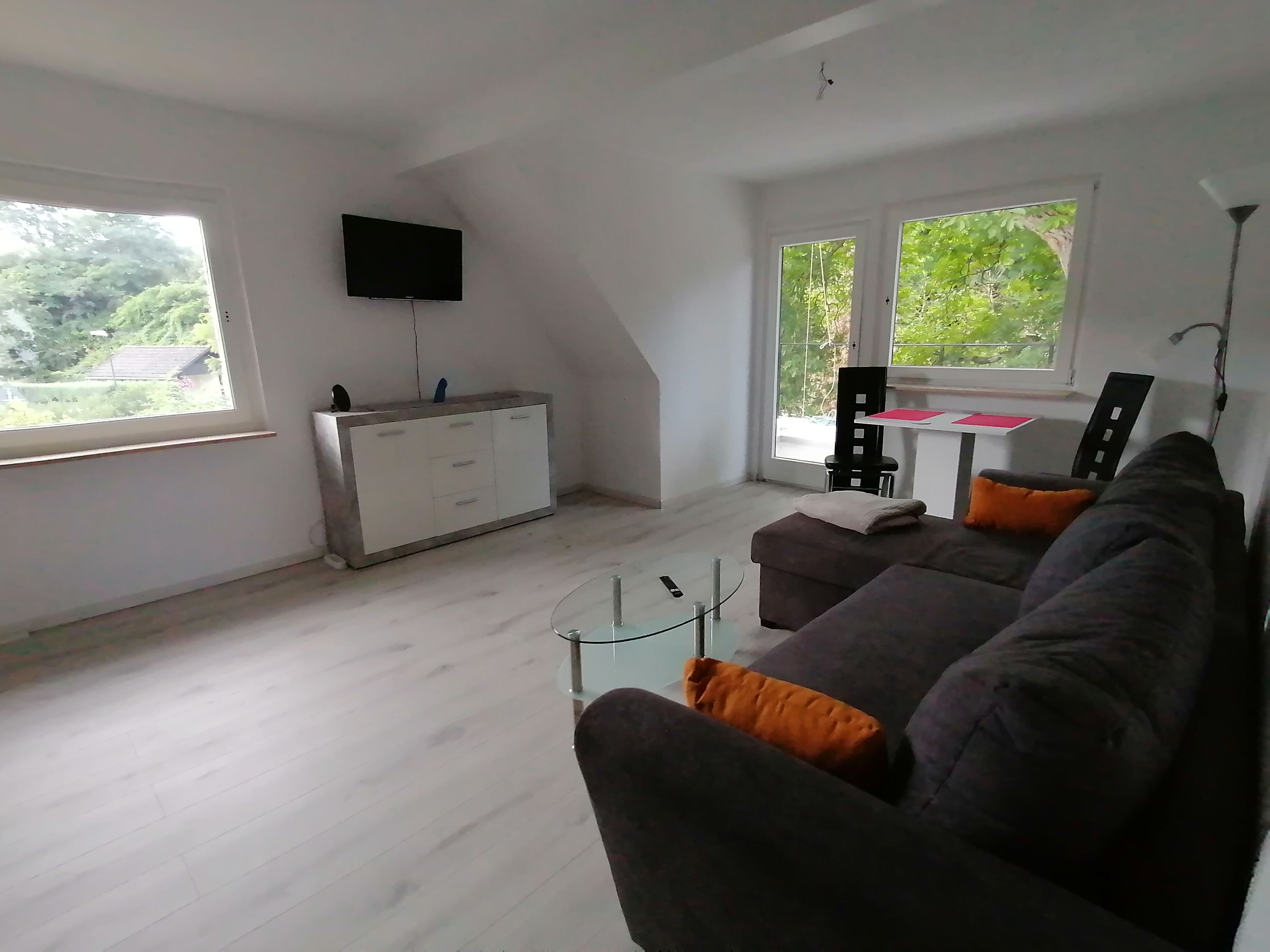 Amazing, Modern Apartment In Quiet Street - 13