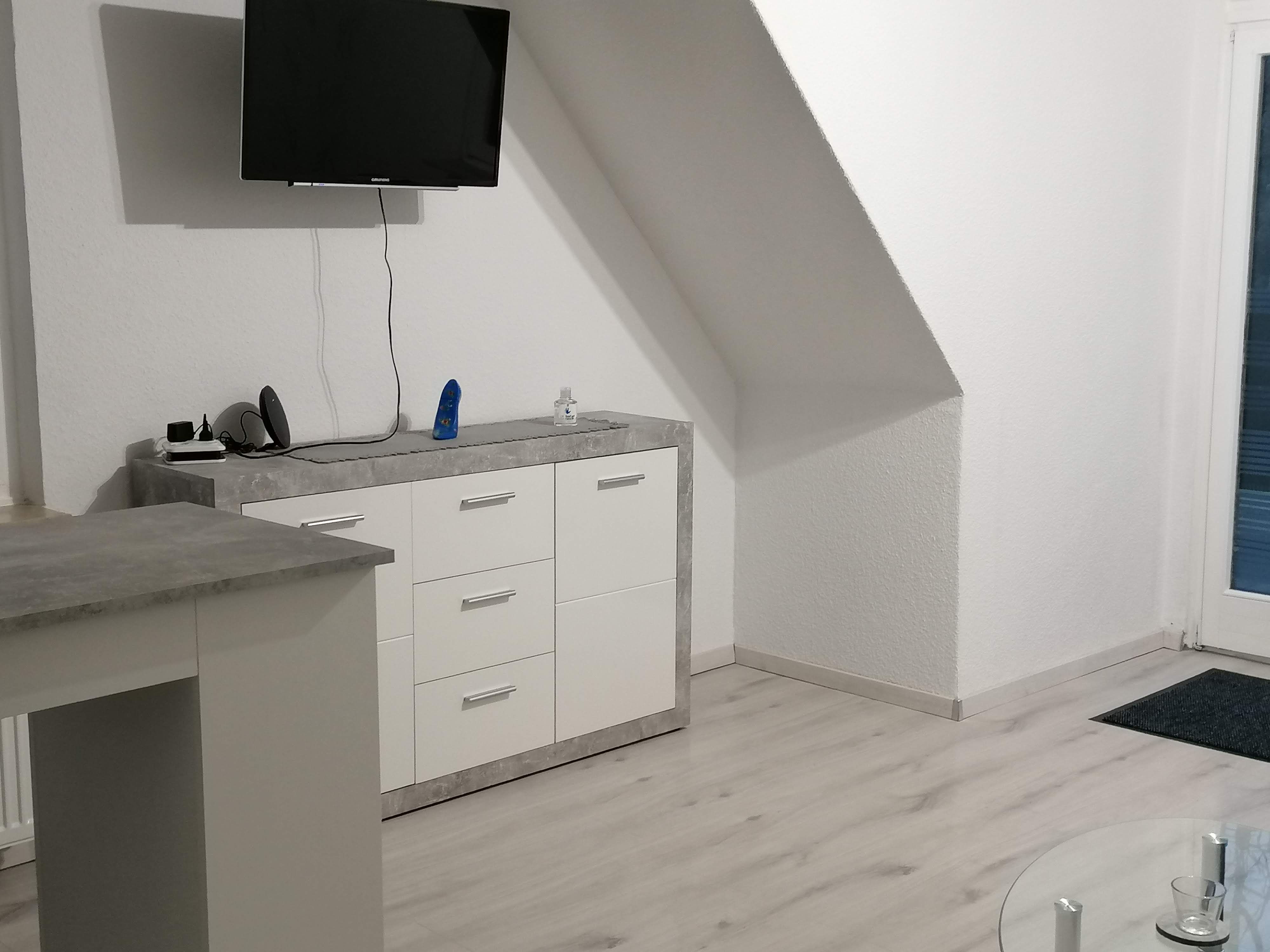 Amazing, Modern Apartment In Quiet Street - 9
