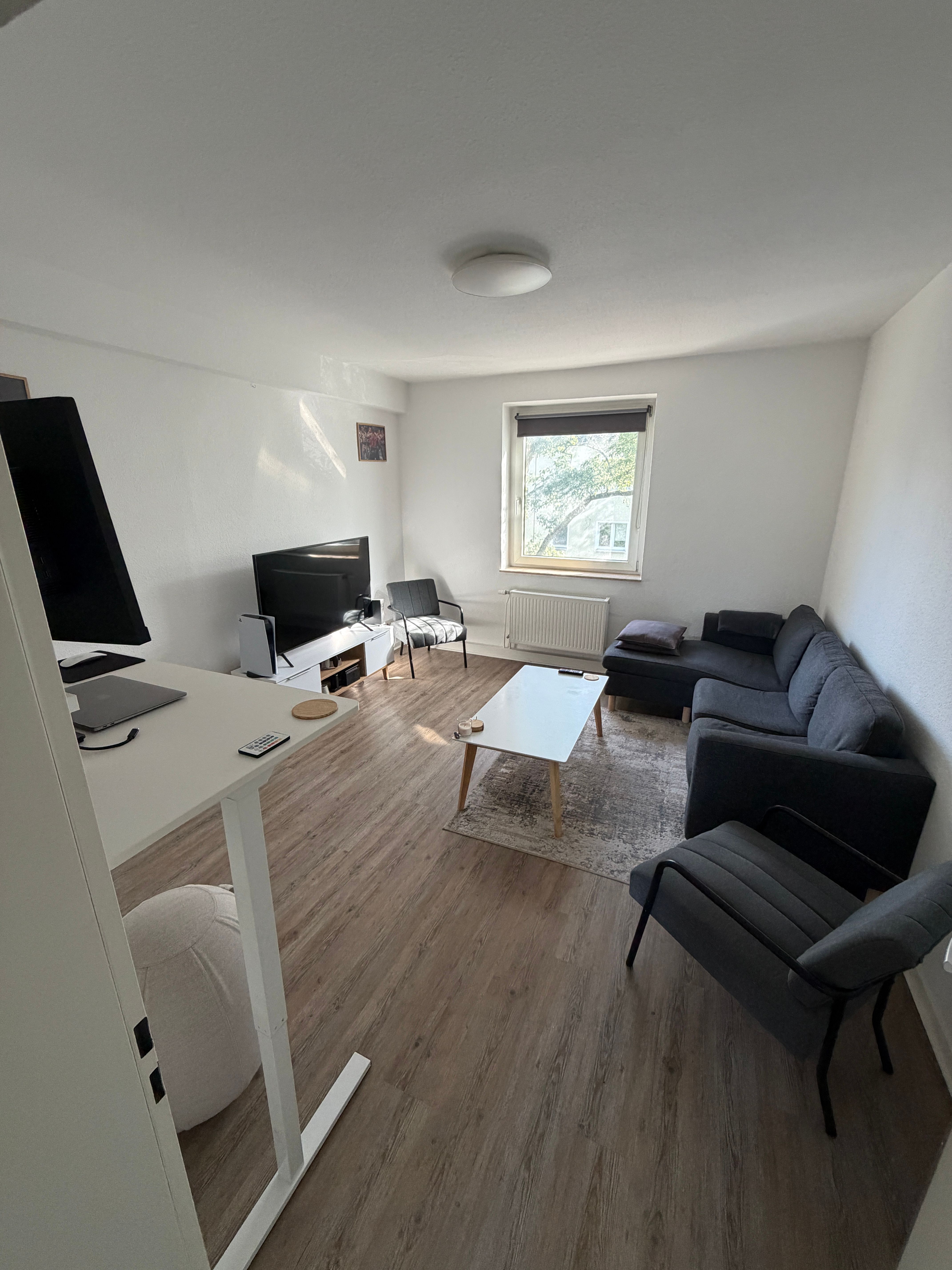 Feel-Good Oasis In Düsseldorf-Bilk – Urban, Central, Yet Quiet - 9
